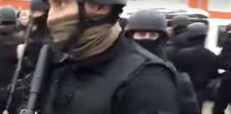 KURTI POSLAO SPECIJALCE SA DUGIM CEVIMA Upali u opštinu Klina! Uhapšen predsednik