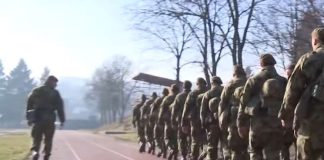 Vojni sindikat pita Ministarstvo: Da li se podiže starosna granica za odlazak u penziju?