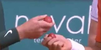 NOVAK NA USKRS ODUŠEVIO CEO PRAVOSLAVNI SVET: Pre finala prišao Rusu, pa se tucali jajima, ovaj potez se pamti! (VIDEO)