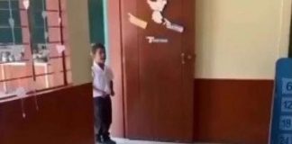 DEČAK JE OTVORIO VRATA UČIONICE I ZANEMEO: Ono što je usledilo nateralo mu je suze na oči i mališan se samo slomio! (VIDEO)
