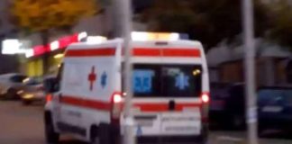 GRADSKI AUTOBUS SLETEO KOD PANČEVCA Nije poznato da li ima povređenih (FOTO)